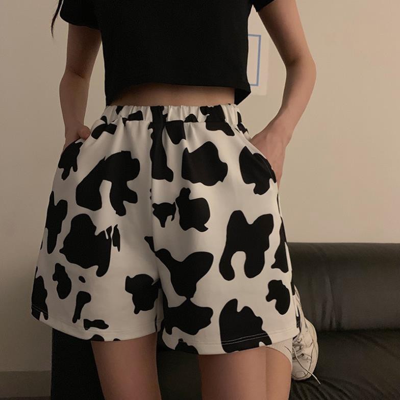 Quần short nữ Bape họa tiết loang bò sữa lưng chun cao co giãn form dưới 60kg  ཾ