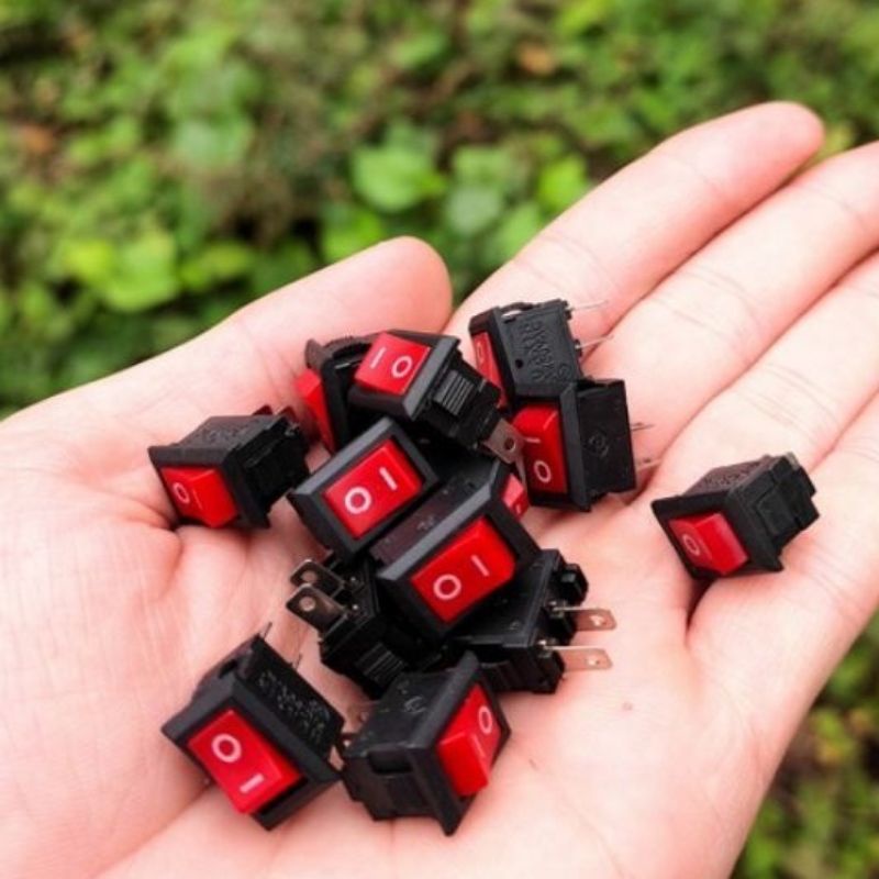 1 chiếc công tắc đòn bẩy bập bênh kcd1-11 250v 6a màu đỏ 2 chân