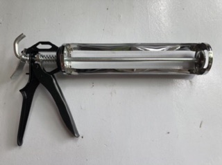 Súng bắn keo silicon inox đen