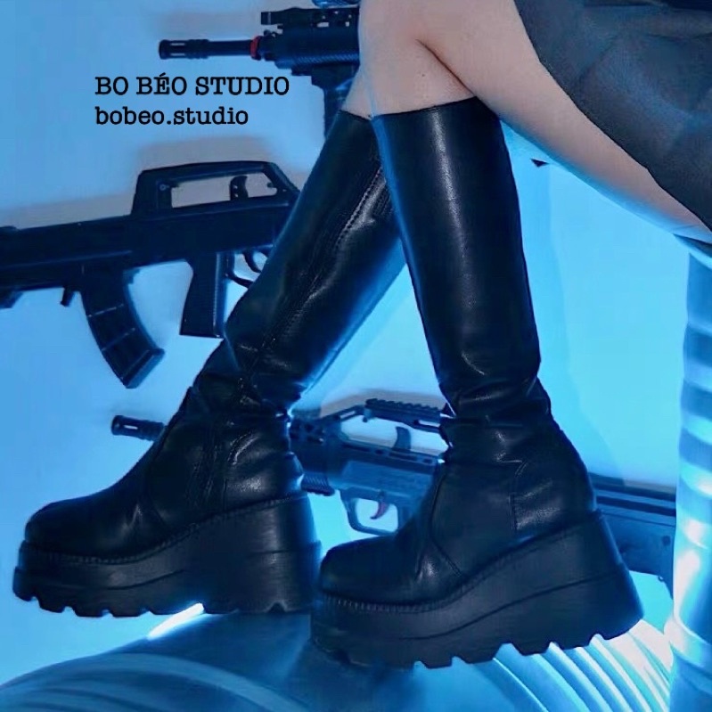 (SẴN MỘT SỐ SIZE - HÀNG ORDER) Bốt đùi khóa cạnh đế cao 10cm phong cách Gothic - Slay gothic platform boots zip | BigBuy360 - bigbuy360.vn