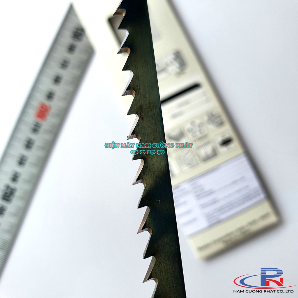 Lưỡi cưa lọng cho gỗ dài 180mm A-86315 Makita