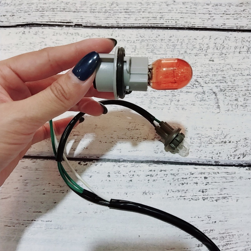 Dây xi nhan, đuôi xi nhan có sương mù demi dành cho dòng xe SH Việt và SH ý