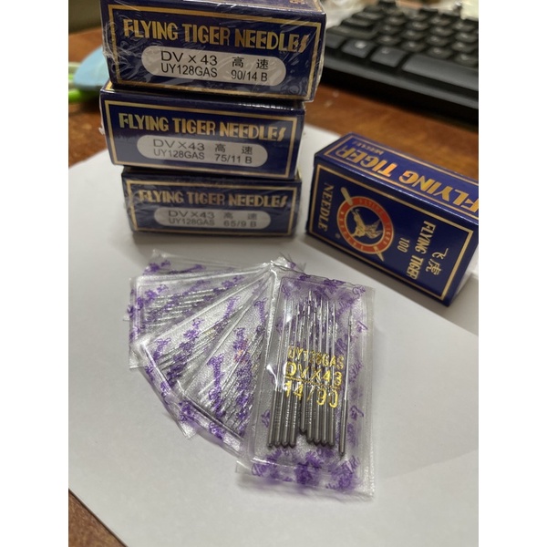 Kim Máy Trần Đè Công Nghiệp.Kim Máy Kansai. Đủ các số, 1 vỉ 10 cây