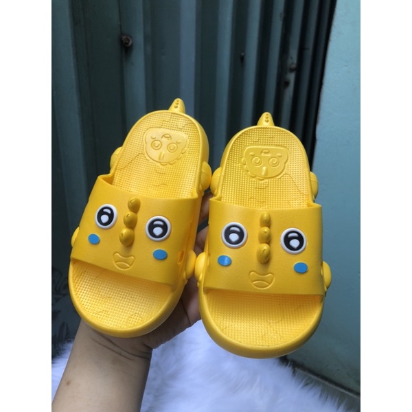 Dép quai ngang cho bé hình khủng long siêu cưng