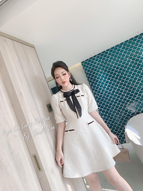 Váy dạ nơ cổ