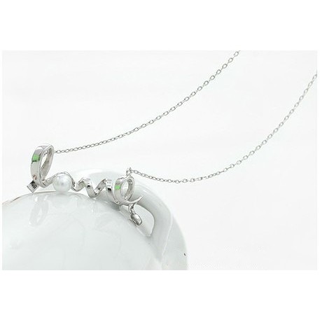 Dây chuyền hình chữ Love đính đá hợp thời trang