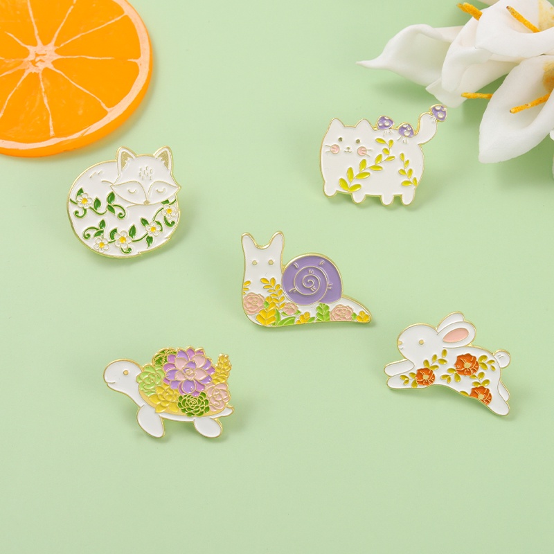 Ghim cài áo QIHE JEWELRY hình động vật hoạt hình nhiều kiểu tùy chọn phong cách dễ thương thích hợp làm quà tặng