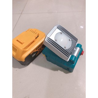 Đèn leb chiếu sáng dùng pin dewalt 18v