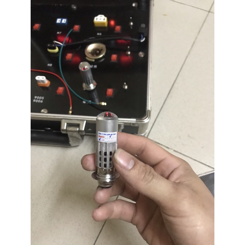 ĐÈN PHA XE MÁY Bi cầu thân bạc 16w CHO XE DREAM