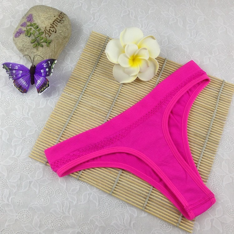 Quần lót nữ dây lọt khe gợi cảm