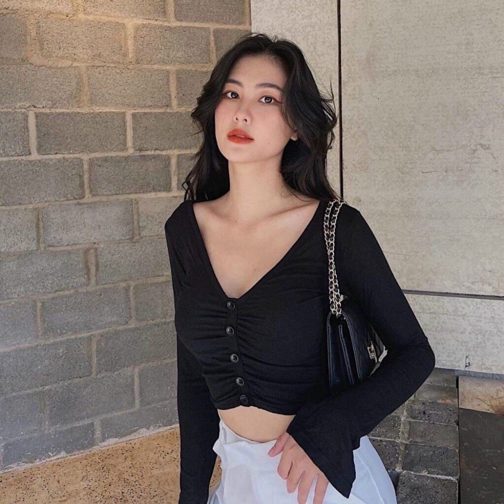 Áo croptop nữ tay dài kiểu ôm bigsize len tăm body cổ tim có nút cúc mềm mịn co dãn nhiều màu dễ phối đồ KIMDESIGN A002