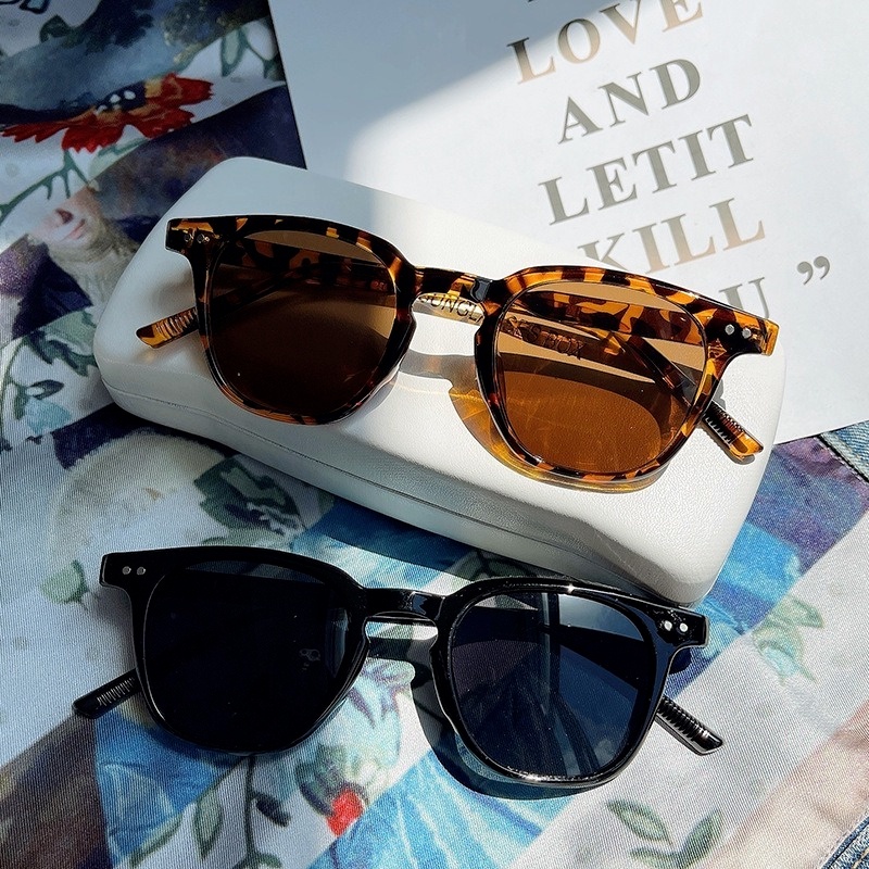 Kính mát thời trang Hàn Quốc cho nam và nữ