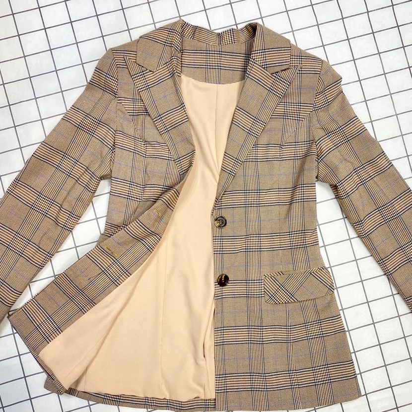 Áo khoác blazer kẻ nữ, Chân váy chữ A, Blazer 2 lớp hàng cao cấp Hachidesigns | BigBuy360 - bigbuy360.vn