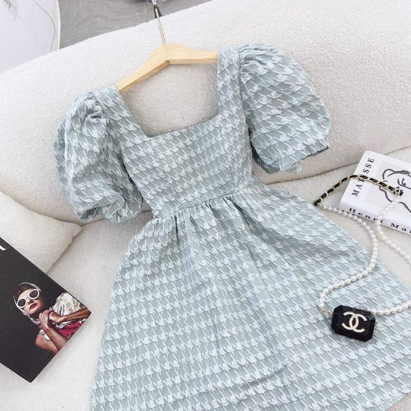 Đầm babydoll cổ vuông tay phồng, đầm hở lưng nữ tính