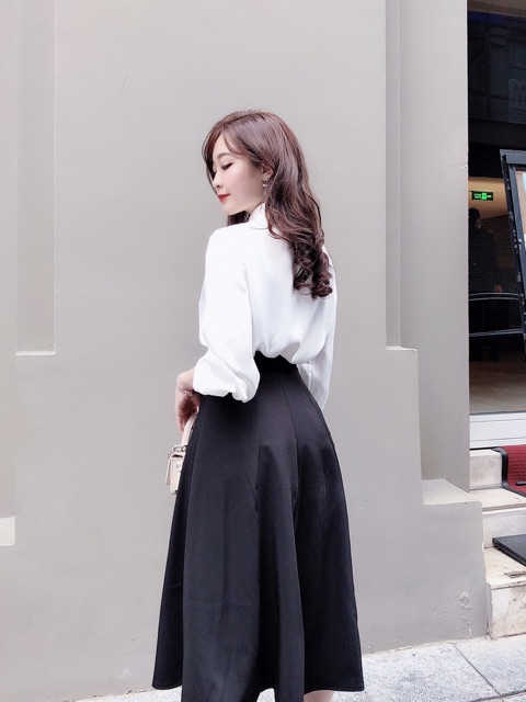 [Mã SKAMCLU7 giảm 10% tối đa 50K đơn 0Đ] Chân váy dài 4 cúc CV584 KYMIE | BigBuy360 - bigbuy360.vn