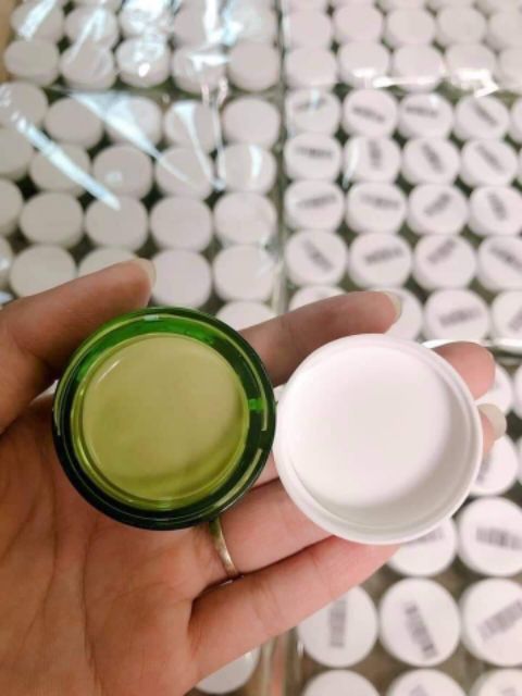 Mặt nạ cấp ẩm chiết xuất bơ Kiehl's Avocado Nourishing Hydration Mask