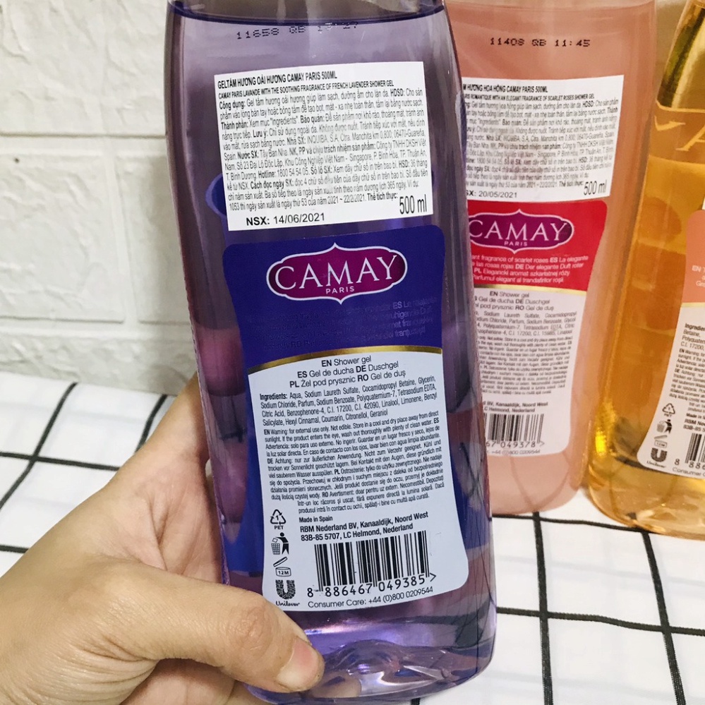 Sữa Tắm Camay Chiết Xuất Từ Thiên Nhiên Chai 500ml