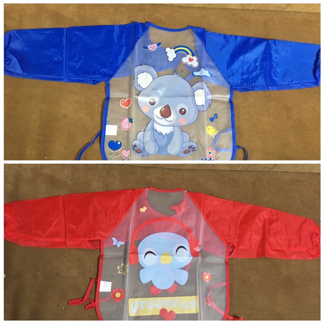 Yếm ăn có tay cho bé yêu