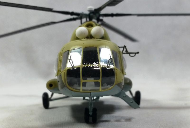 Mô Hình Máy Bay Trực Thăng Nga Mi-8 Meter 8 Meter Tỉ Lệ 1: 72 Aircraft Model