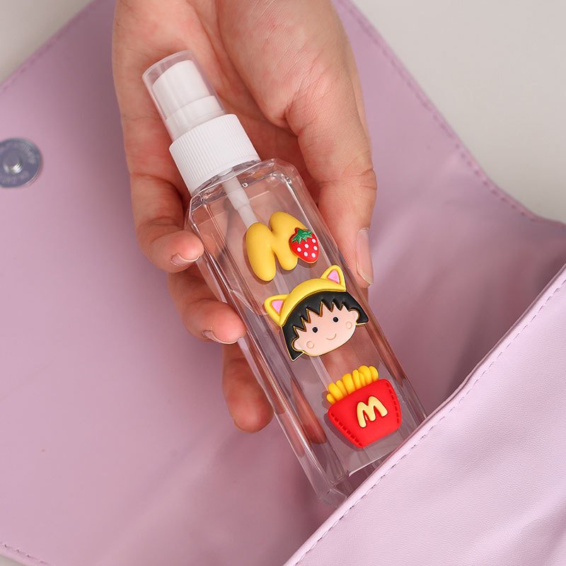 Bình nước bằng nhựa siêu dễ thương