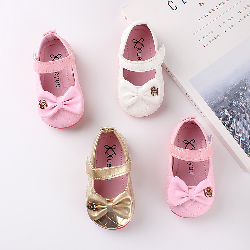 Giày Tập Đi Đế Mềm Chống Trượt Cho Bé