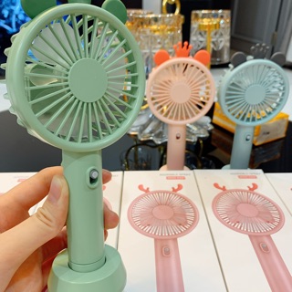 Quạt mini cầm tay hơi nước