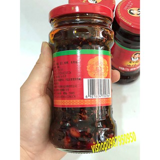 Tương ớt Laoganma (Ớt chưng dầu)