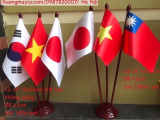 Cờ để bàn cắm 3 nước