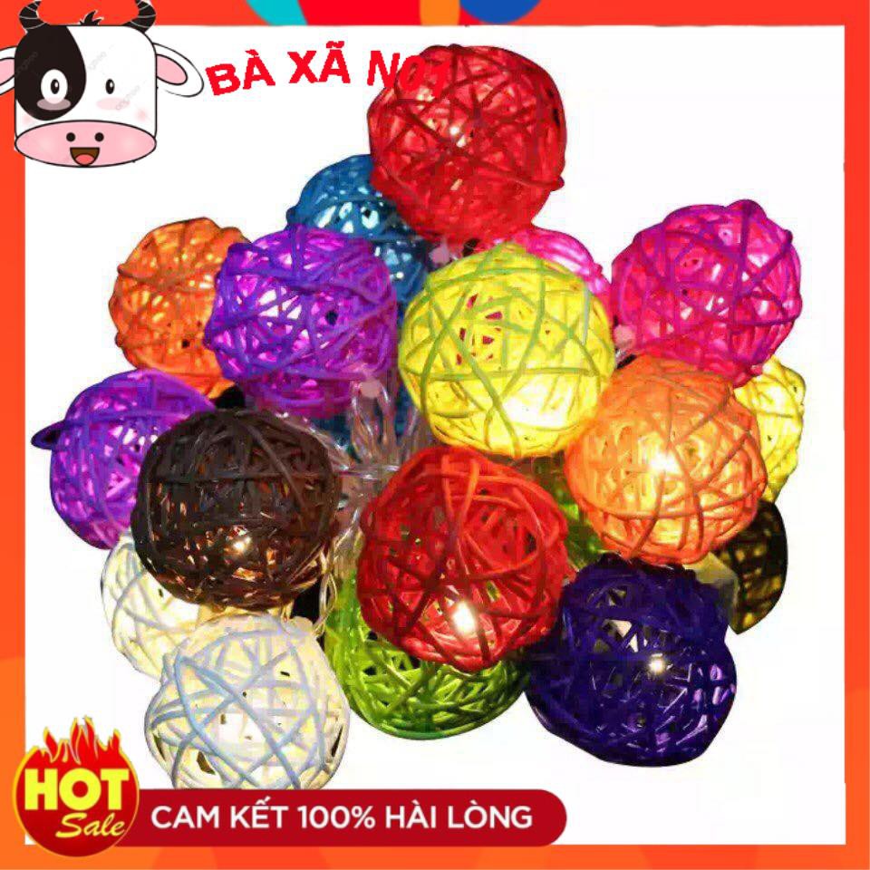 ĐÈN NHÁY QUẢ CẦU MÂY 7 MÀU