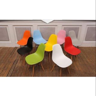 Ghế nhựa chân gỗ nhập khẩu EAMES Đủ Màu nhập khẩu