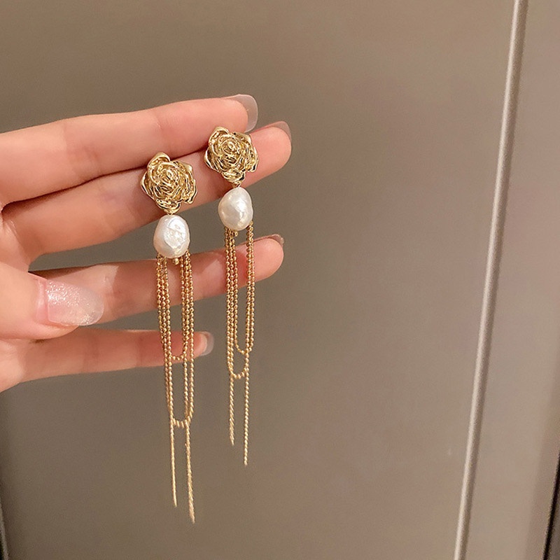 Bông tai mạ bạc 925 dáng dài hình hoa đính ngọc trai phong cách retro thời trang cho nữ