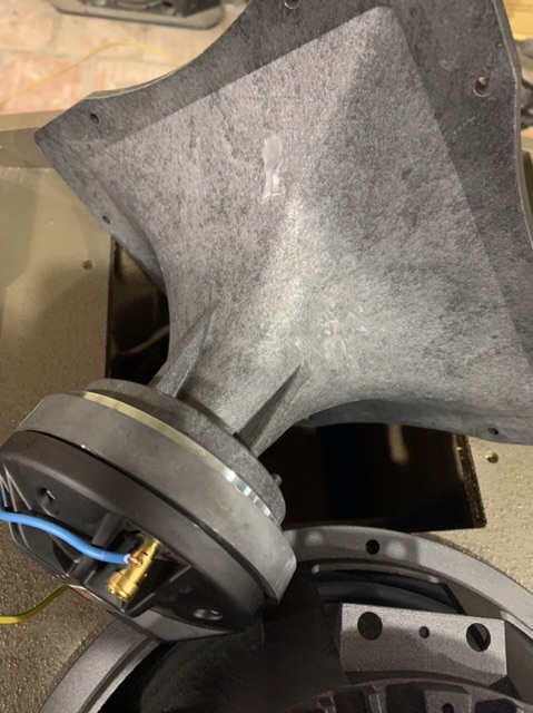 Loa DK nhập nguyên thùng từ china với chất âm vượt bậc giá thành hấp dẫn