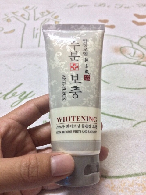 Sữa rửa mặt dưỡng trắng, nám Anti-Fleck Whitening Hàn Quốc