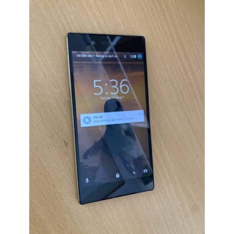 Điện thoại sony xperia z5 cảm ứng bị loạn