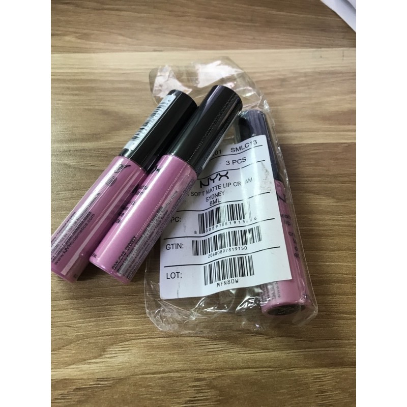 Son kem siêu mịn NYX - SMLC13