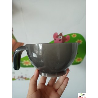 Chén nhuộm tóc