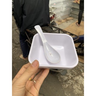 Bát phíp vuông ăn chè ( tặng kèm thìa)