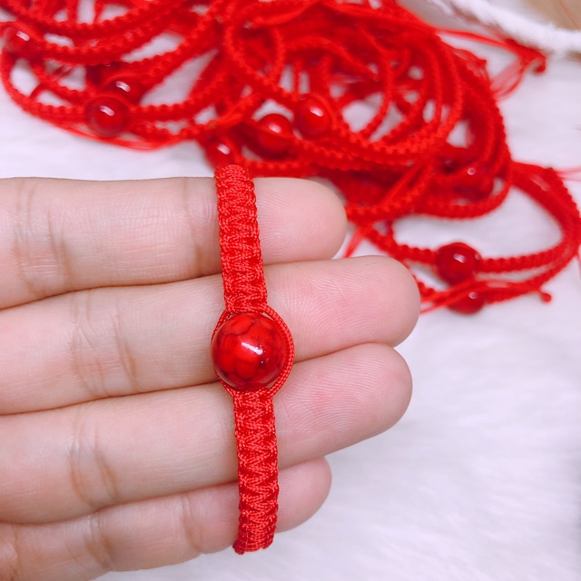 VÒNG TẾT PHONG THUỶ ĐỦ MÀU THEO MỆNH ( DÂY ĐỎ)