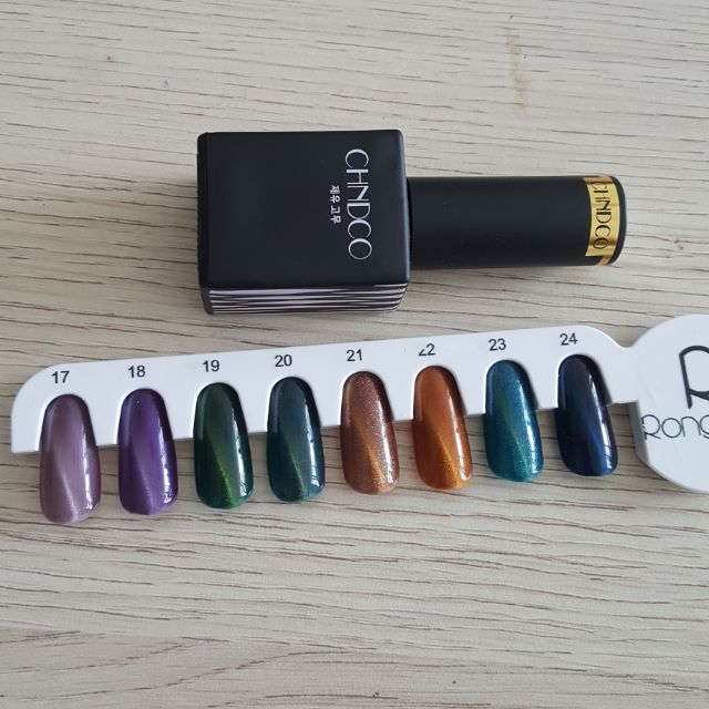 Sơn gel mắt mèo