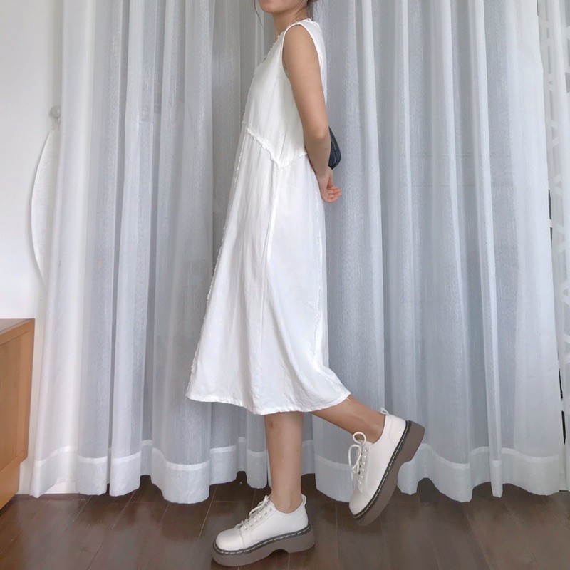 Đầm trắng linen