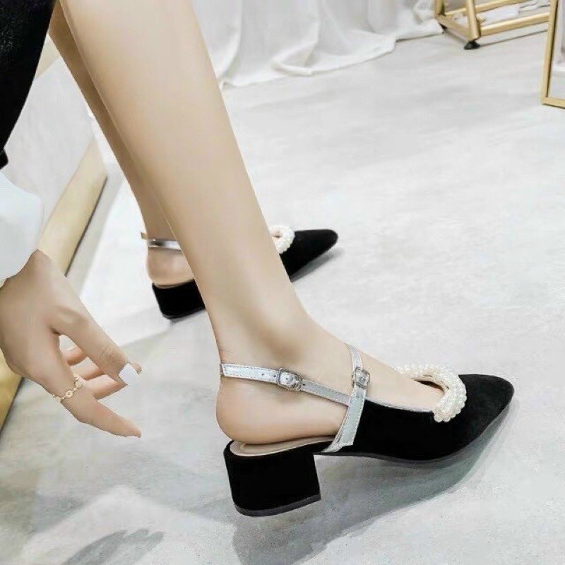 Giày / sandal bít mũi đính ngọc hot mã TH51