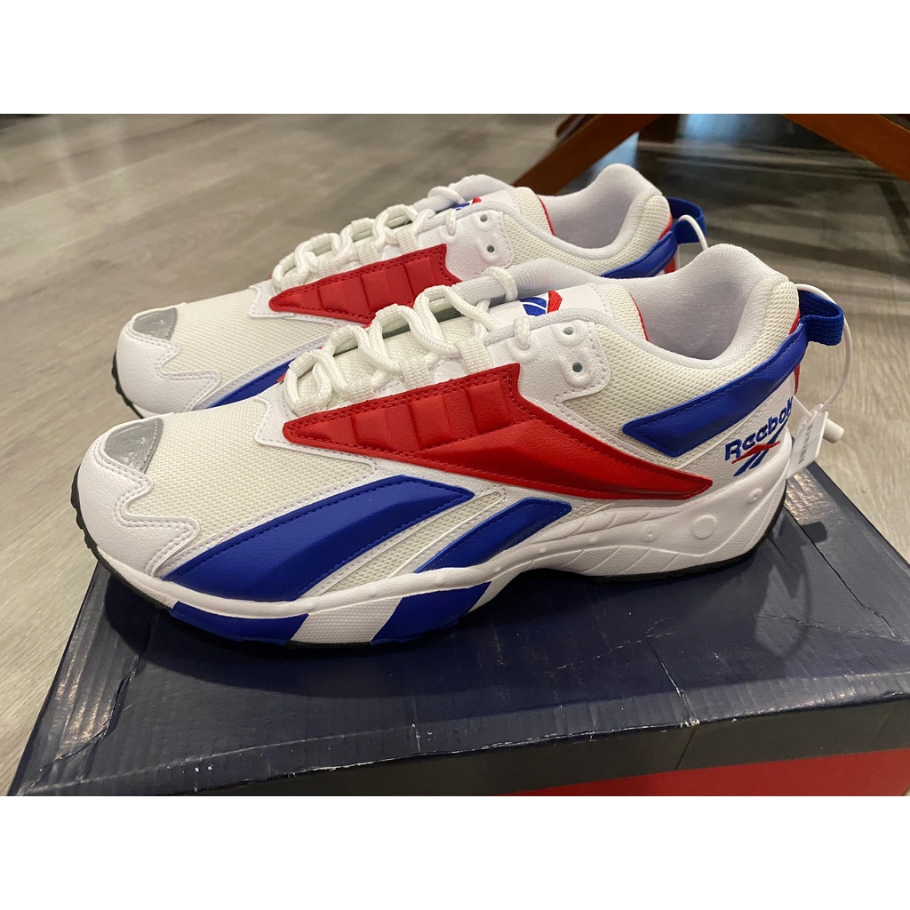 Giày Reebok INTV 96