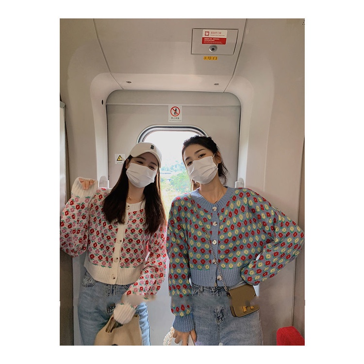 Áo len dáng rộng thời trang mùa thu năm 2021 cho nữ