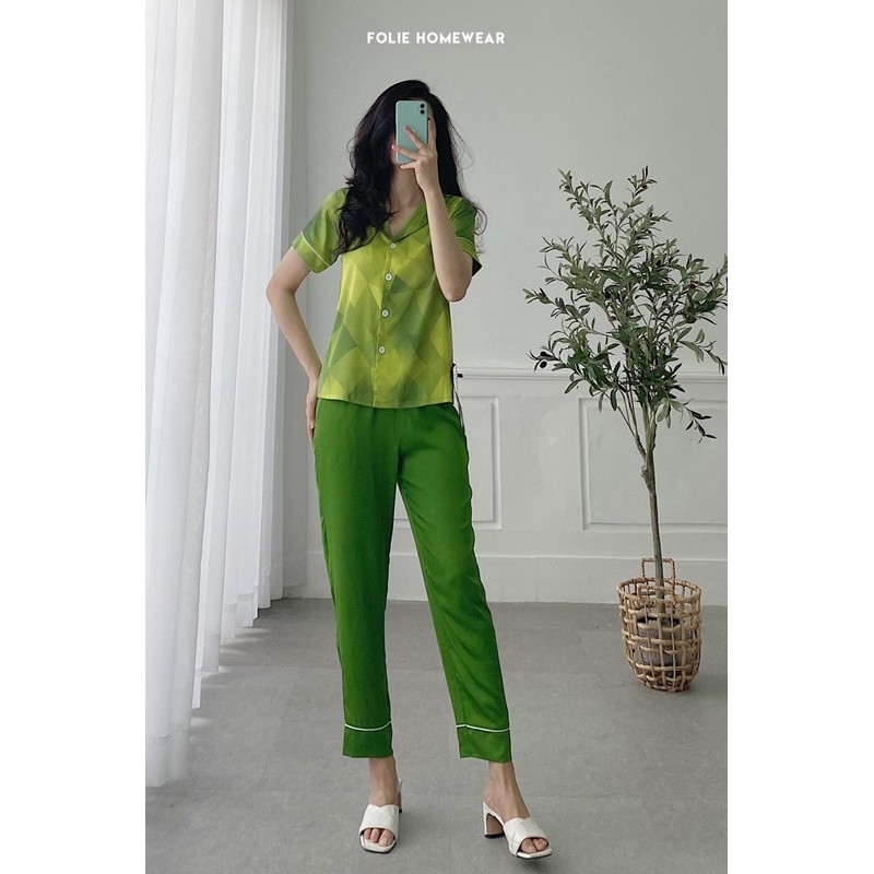 Folie Homewear đồ mặc nhà áo có tay quần dài lụa FB36.15