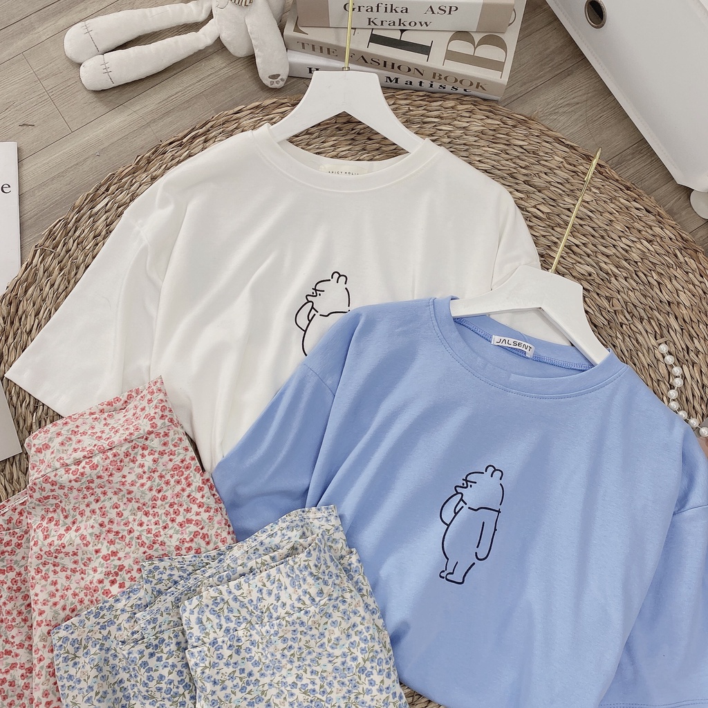 Set áo phông phối chân váy hoa nhí lụa dáng dài, phong cách nàng thơ hàn quốc 2202s02