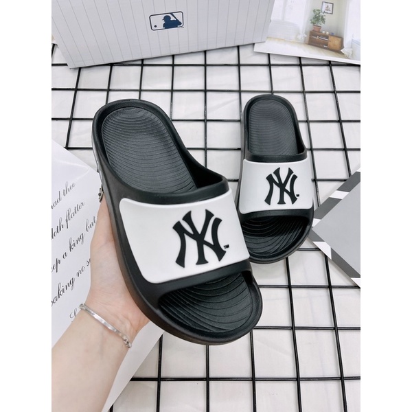 [CHÍNH HÃNG] DÉP MLB NỘI ĐỊA HÀN ĐÚC NGUYÊN KHỐI LOGO NY  -DÉP QUAI NGANG UNISEX - CÓ BILL MUA HÀNG