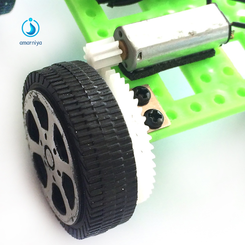 Mô hình xe đua mini sử dụng năng lượng mặt trời diy cho trẻ em