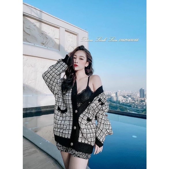 Áo khoác len cadigan viền kẻ caro form dài