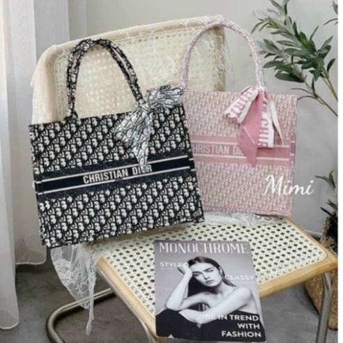 Túi xách Dior màu hồng size lớn sang chảnh kiểu mới hottrend đựng vừa laptop - Túi đeo vai kẹp nách size 40 hàng cao cấp