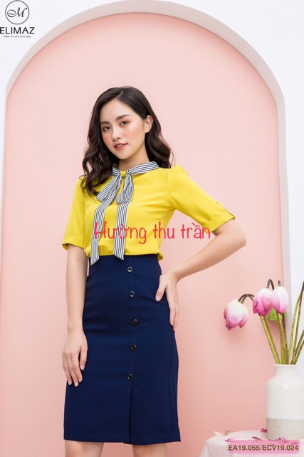 Chân váy công sở phối cúc sườn dài đến gối | BigBuy360 - bigbuy360.vn